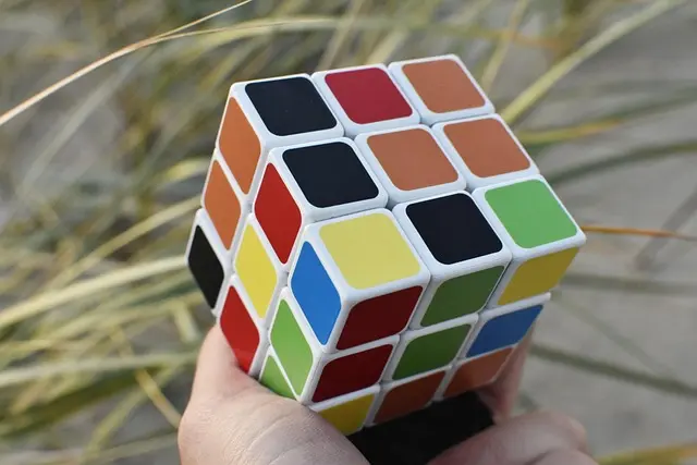 Les 7 meilleures techniques pour apprendre le Rubik's Cube